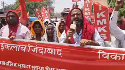 Left Parties Protest in Sasaram, Demand Funds for Marginalised Settlements