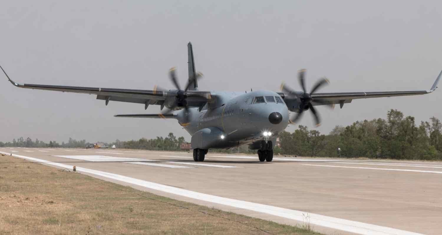 IAF Tests Expressway as Emergency Runway in Uttar Pradesh Drill