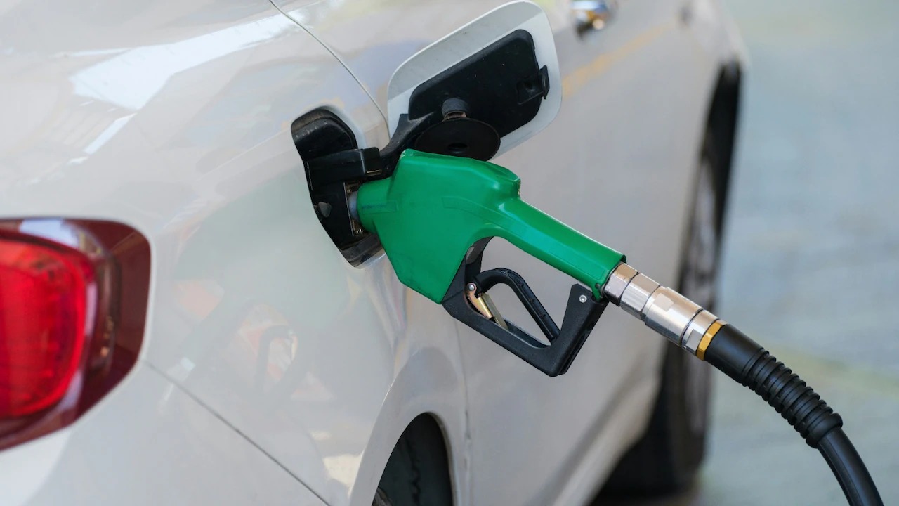 India Hikes Windfall Tax on Diesel and ATF Exports to Safeguard Domestic Fuel Supply