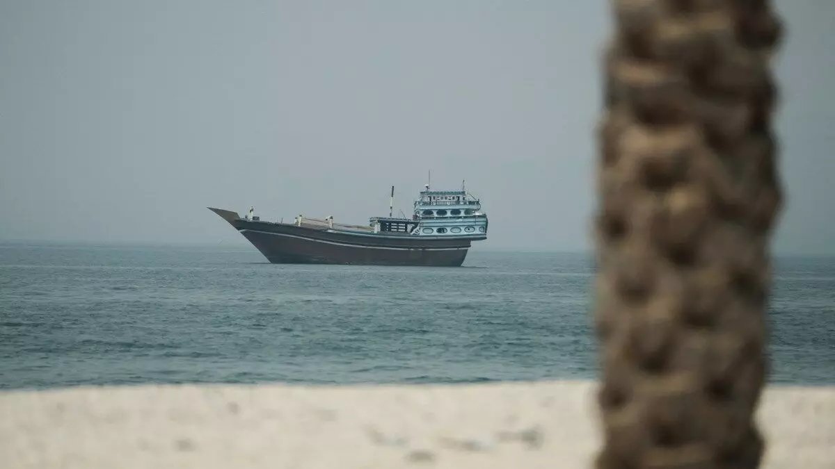 India Warns Shipping Firms Against Sending Sailors Through Hormuz