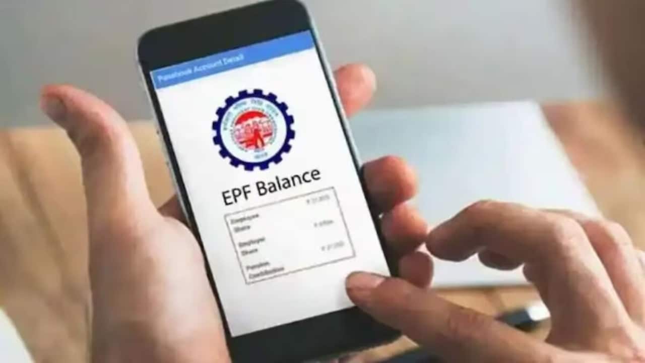 EPFO Credits 8.25% Interest: Here's How to Check Your Updated PF Balance