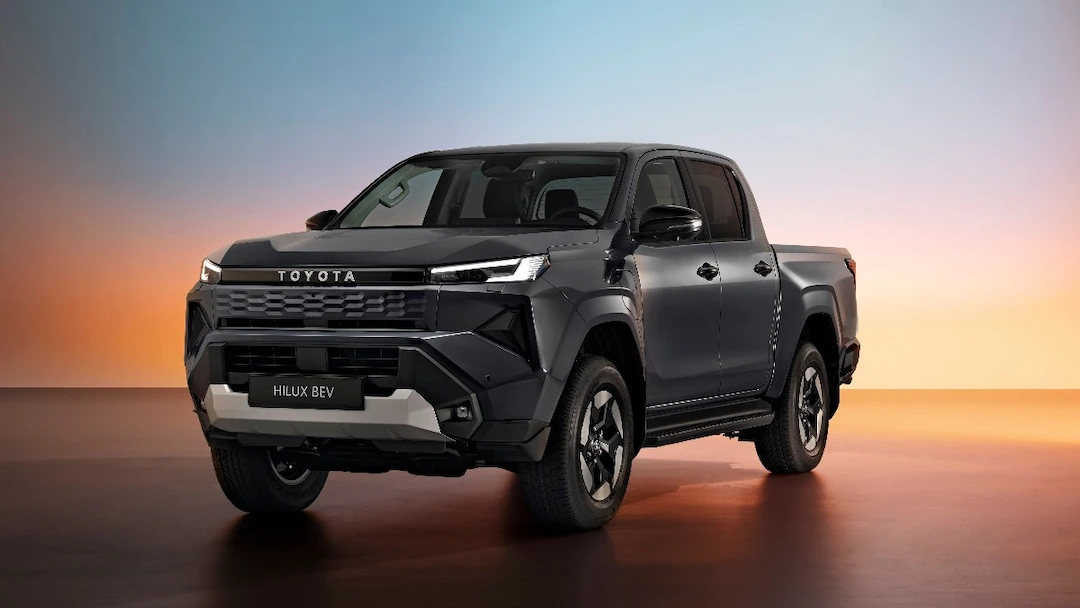 Toyota Teases Next-Gen Hilux Ahead of July 28 India Launch; New Design, Same Powerful Diesel Engine