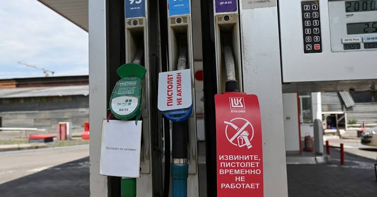 Russia Turns to India as Refinery Attacks Trigger Petrol Shortage