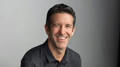 Apple’s New CEO John Ternus: How Much Will He Earn Compared to Tim Cook?