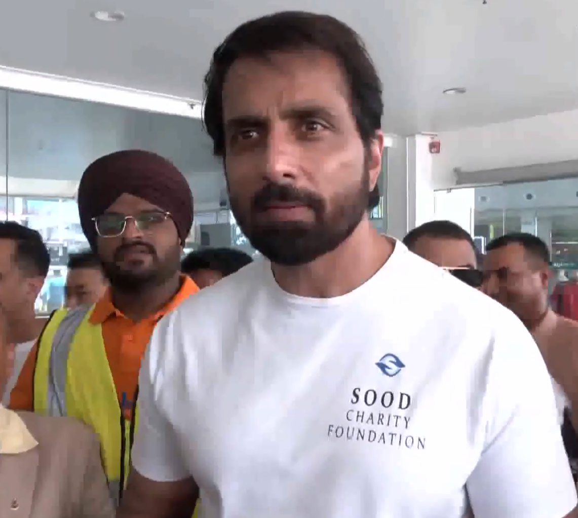 Nepal Flood: Sonu Sood Reaches Kathmandu With Relief Supplies, Stands With Flood Victims