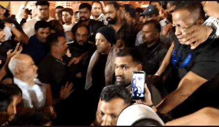 Salman Khan Mobbed by Fans in Mumbai