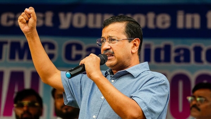 Kejriwal, Family Members Receive Delhi SIR Notices