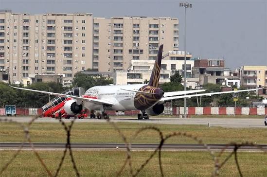 Air India Passengers Recount Hijack Scare After Delhi Flight Diversion