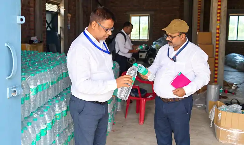 Bihar Authorities Seize 15,340 Litres of Packaged Water in Patna Crackdown